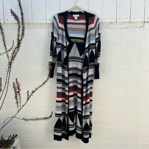 Monroe & Main Black and White Long Sleeve Cardigan